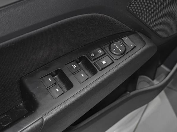 Hyundai Elantra VI (AD) Рестайлинг с пробегом 2019 года, цена 1 650 000 рублей, 140181 км, седан, Автокод Объявления