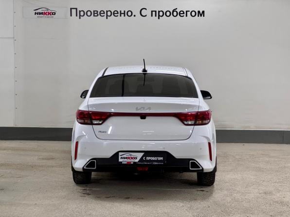 Kia Rio IV Рестайлинг с пробегом 2022 года, цена 1 679 000 рублей, 136000 км, седан, Автокод Объявления
