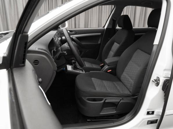 Skoda Octavia II (A5) Рестайлинг с пробегом 2011 года, цена 760 000 рублей, 269950 км, лифтбек, Автокод Объявления