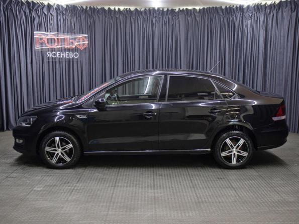 Volkswagen Polo V Рестайлинг с пробегом 2015 года, цена 929 000 рублей, 172296 км, седан, Автокод Объявления