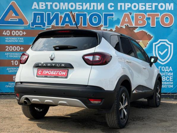 Renault Kaptur I Рестайлинг с пробегом 2021 года, цена 1 385 000 рублей, 56400 км, внедорожник, Автокод Объявления