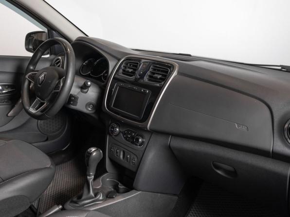 Renault Logan II Рестайлинг с пробегом 2021 года, цена 1 176 100 рублей, 99896 км, седан, Автокод Объявления