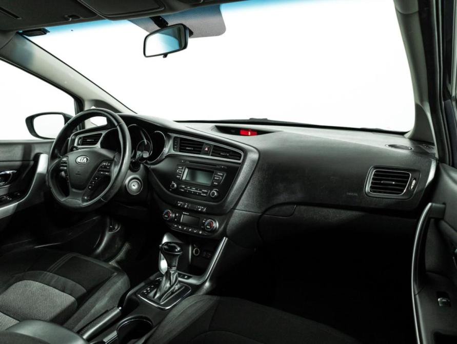 Kia Ceed II Рестайлинг Санкт-Петербург  - изображение 9