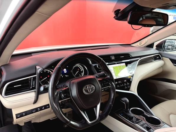 Toyota Camry VIII (XV70) с пробегом 2019 года, цена 2 790 000 рублей, 136002 км, седан, Автокод Объявления