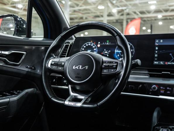 Kia Sportage V с пробегом 2022 года, цена 3 199 000 рублей, 28982 км, внедорожник, Автокод Объявления