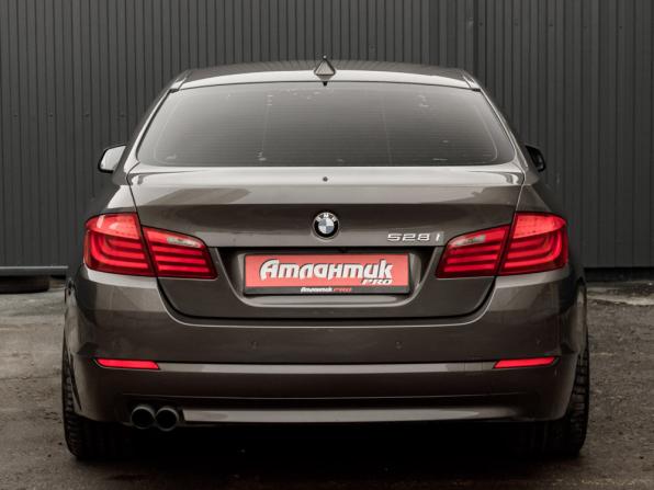 BMW 5 серии VI (F10/F11/F07) с пробегом 2011 года, цена 1 795 000 рублей, 259560 км, седан, Автокод Объявления