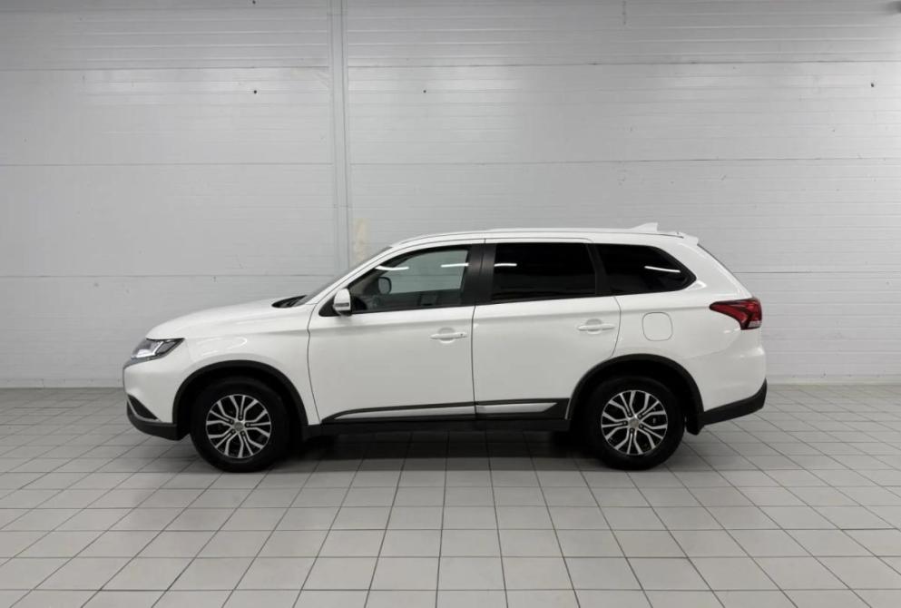 Mitsubishi Outlander III Рестайлинг 3 Астрахань  - изображение 9