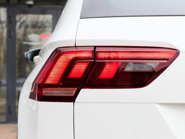 Volkswagen Tiguan II Рестайлинг с пробегом 2021 года, цена 3 450 000 рублей, 50760 км, внедорожник, Автокод Объявления