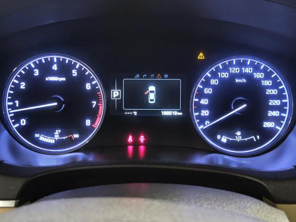 Hyundai Genesis II с пробегом 2014 года, цена 1 539 000 рублей, 190000 км, седан, Автокод Объявления