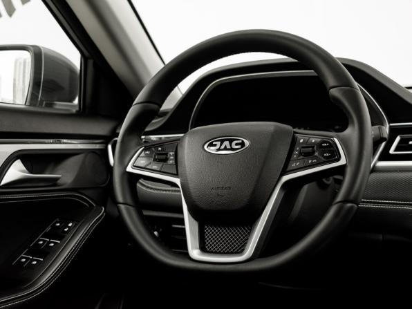 JAC J7 I с пробегом 2023 года, цена 1 210 000 рублей, 47754 км, хэтчбек, Автокод Объявления
