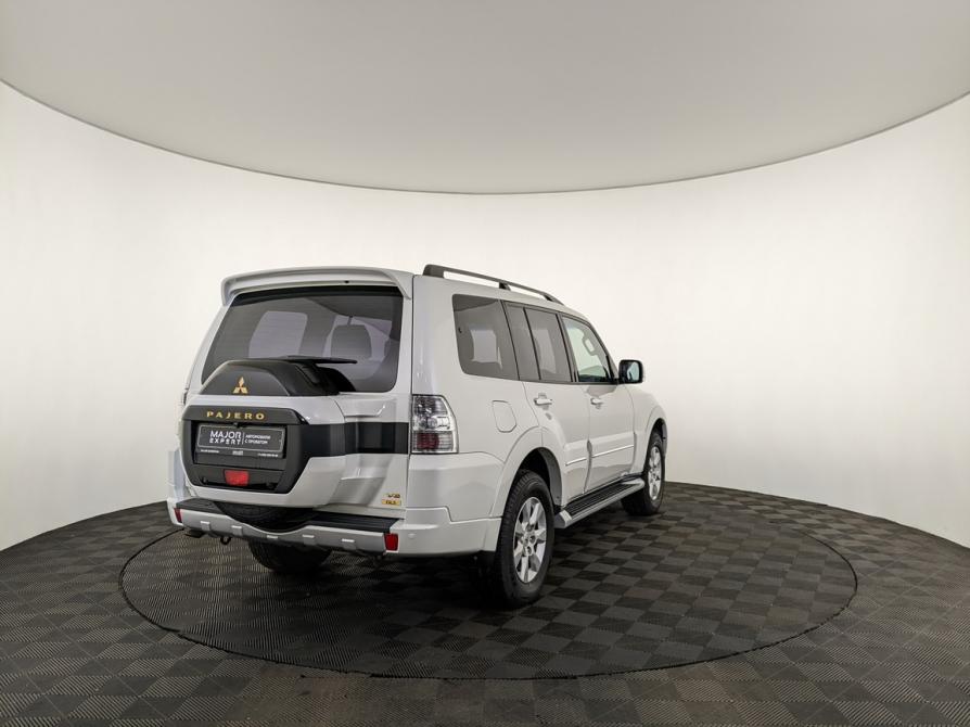 Mitsubishi Pajero IV Рестайлинг 2 Москва  - изображение 5