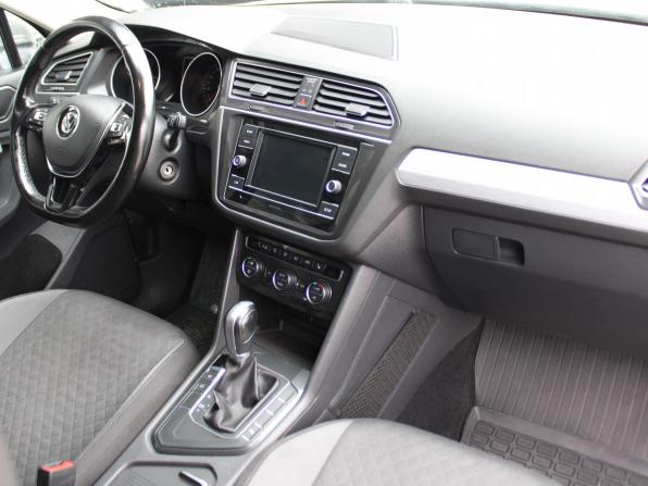 Volkswagen Tiguan II с пробегом 2017 года, цена 1 879 000 рублей, 141551 км, внедорожник, Автокод Объявления