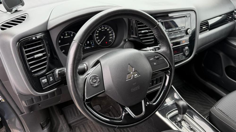 Mitsubishi Outlander III Рестайлинг 3 Санкт-Петербург  - изображение 9