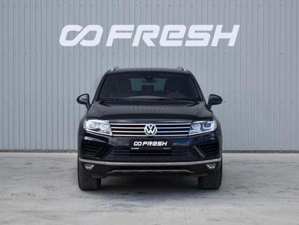 Volkswagen Touareg II Рестайлинг с пробегом 2018 года, цена 4 670 000 рублей, 46870 км, внедорожник, Автокод Объявления