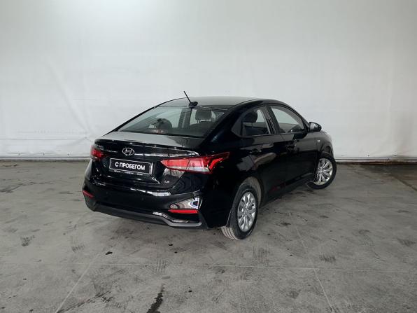 Hyundai Solaris II с пробегом 2017 года, цена 1 180 000 рублей, 151000 км, седан, Автокод Объявления