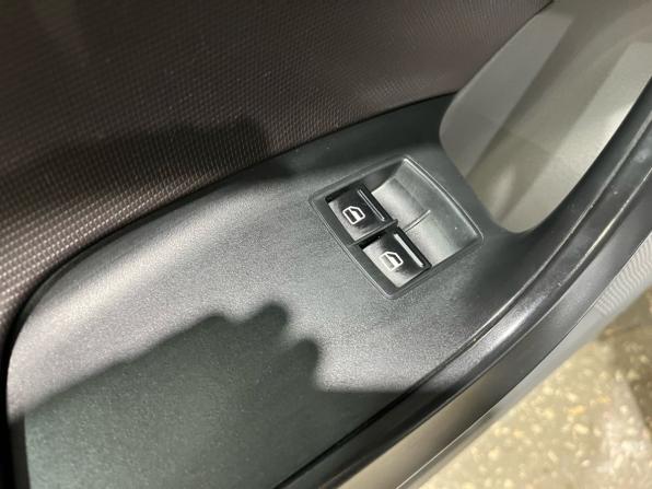 SEAT Ibiza IV с пробегом 2011 года, цена 545 000 рублей, 292347 км, хэтчбек, Автокод Объявления