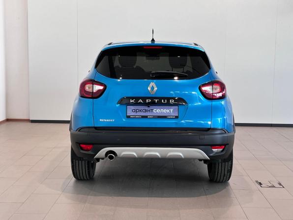 Renault Kaptur I с пробегом 2017 года, цена 1 325 000 рублей, 141590 км, внедорожник, Автокод Объявления