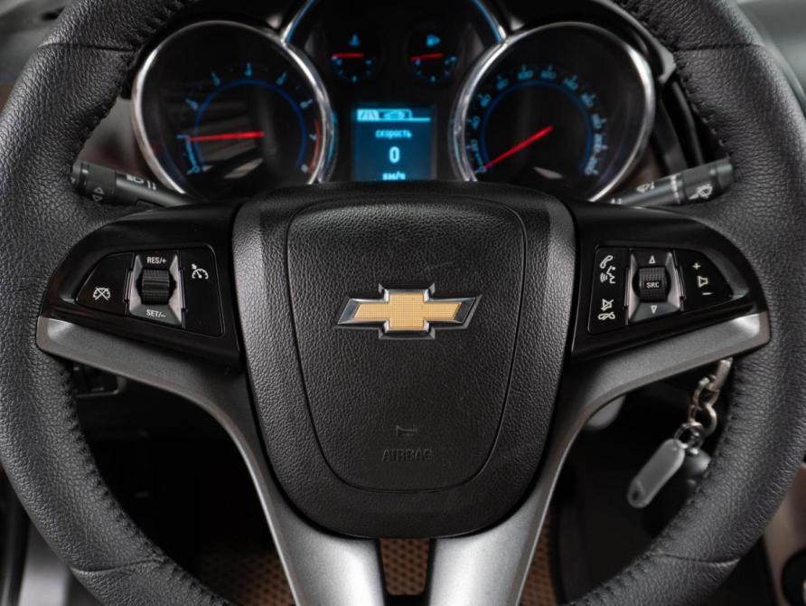 Chevrolet Cruze I Рестайлинг Тюмень  - изображение 12