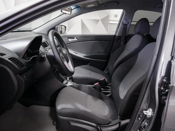 Hyundai Solaris I с пробегом 2013 года, цена 799 000 рублей, 179000 км, седан, Автокод Объявления