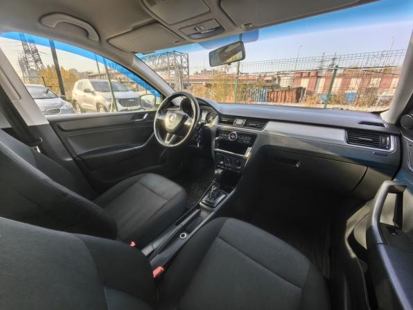 Skoda Rapid I с пробегом 2016 года, цена 679 000 рублей, 202000 км, лифтбек, Автокод Объявления