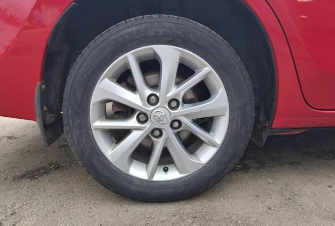 Toyota Corolla XI (E160 E170 E180) с пробегом 2013 года, цена 1 630 000 рублей, 110850 км, седан, Автокод Объявления