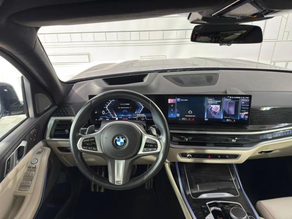 BMW X7 I (G07) Рестайлинг с пробегом 2022 года, цена 10 999 000 рублей, 71135 км, внедорожник, Автокод Объявления