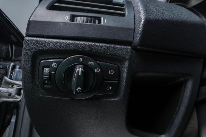 BMW 1 серии I (E81/E82/E87/E88) с пробегом 2005 года, цена 689 000 рублей, 341811 км, хэтчбек, Автокод Объявления