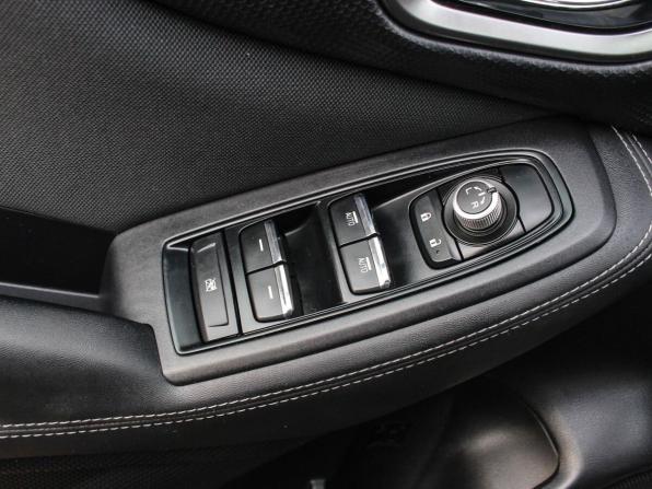 Subaru Forester V с пробегом 2018 года, цена 2 523 800 рублей, 115124 км, внедорожник, Автокод Объявления
