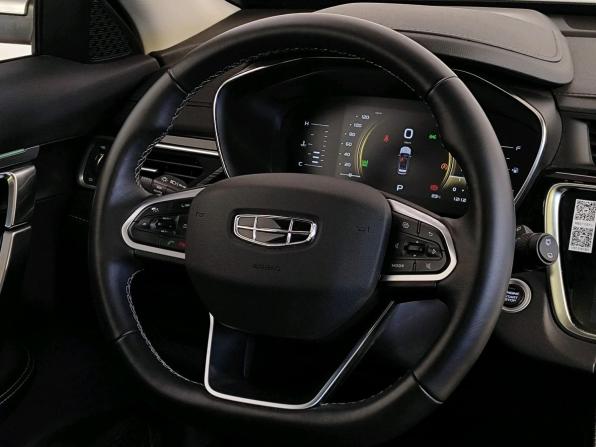 Geely Atlas Pro с пробегом 2024 года, цена 2 119 000 рублей, 43239 км, внедорожник, Автокод Объявления