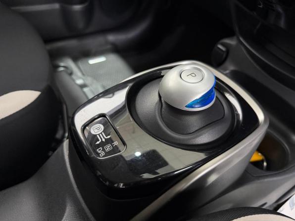 Nissan Note II Рестайлинг с пробегом 2020 года, цена 1 300 000 рублей, 159000 км, хэтчбек, Автокод Объявления