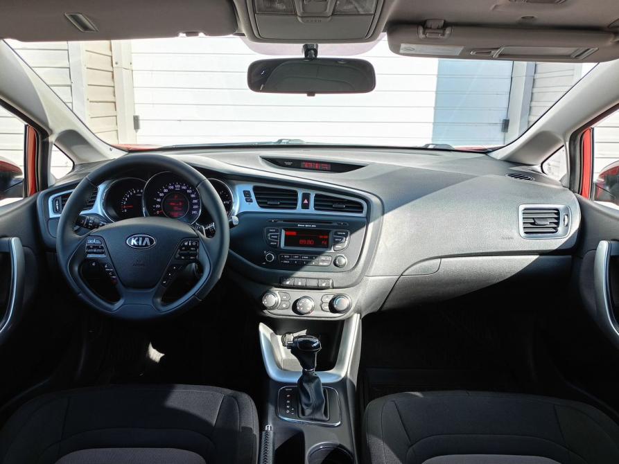 Kia Ceed II Казань  - изображение 13