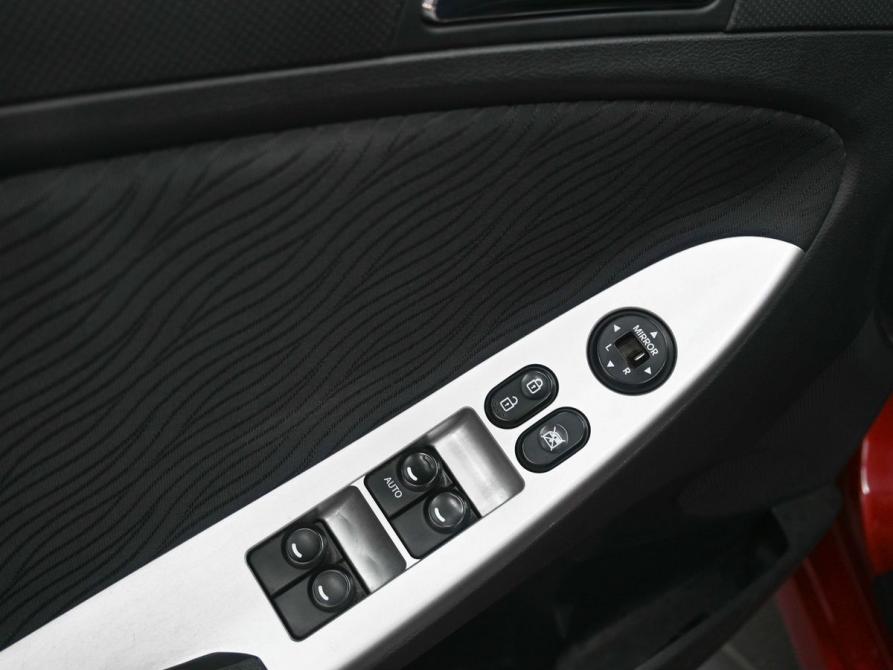Hyundai Solaris I Ростов-на-Дону  - изображение 19