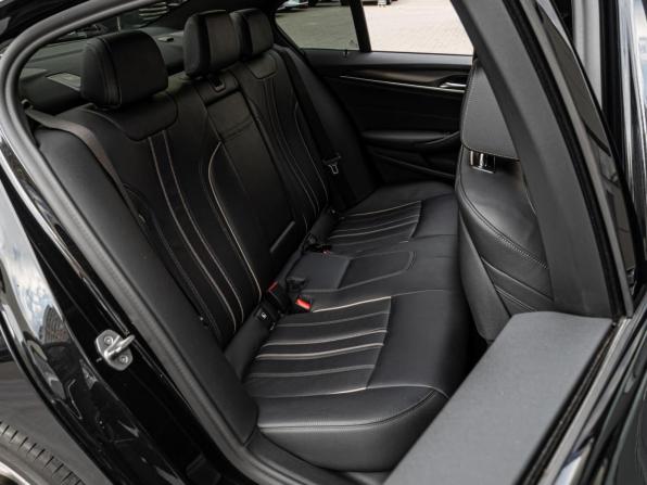 BMW 5 серии VII (G30/G31/G38) Рестайлинг с пробегом 2021 года, цена 4 270 000 рублей, 108719 км, седан, Автокод Объявления