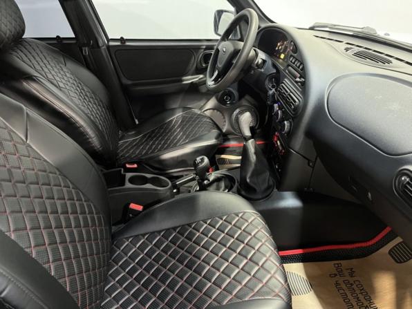 Lada (ВАЗ) Niva Travel I с пробегом 2023 года, цена 897 600 рублей, 100448 км, внедорожник, Автокод Объявления