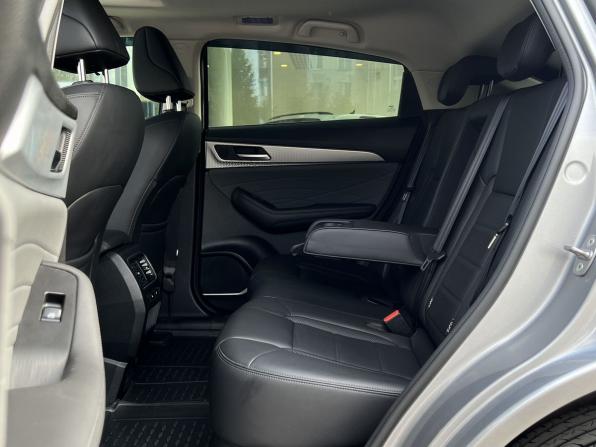 Haval F7x I Рестайлинг с пробегом 2023 года, цена 2 390 000 рублей, 15301 км, внедорожник, Автокод Объявления