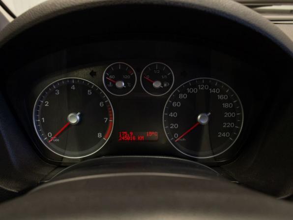 Ford C-MAX I Рестайлинг с пробегом 2007 года, цена 635 000 рублей, 245016 км, компактвэн, Автокод Объявления