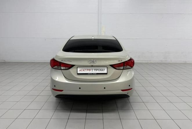 Hyundai Elantra V (MD) Рестайлинг с пробегом 2015 года, цена 890 000 рублей, 206876 км, седан, Автокод Объявления