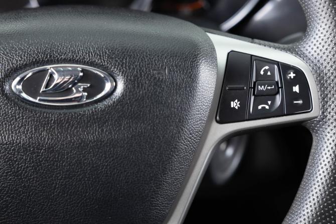 Lada (ВАЗ) Vesta I с пробегом 2019 года, цена 989 000 рублей, 120153 км, универсал, Автокод Объявления