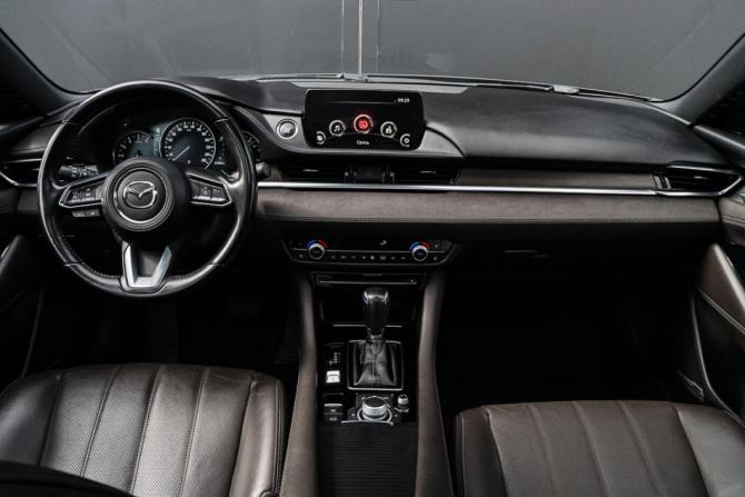 Mazda 6 III (GJ) Рестайлинг 2 с пробегом 2020 года, цена 2 817 000 рублей, 67884 км, седан, Автокод Объявления
