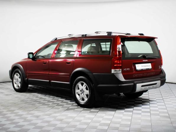 Volvo XC70 I Рестайлинг с пробегом 2007 года, цена 725 000 рублей, 232530 км, универсал, Автокод Объявления