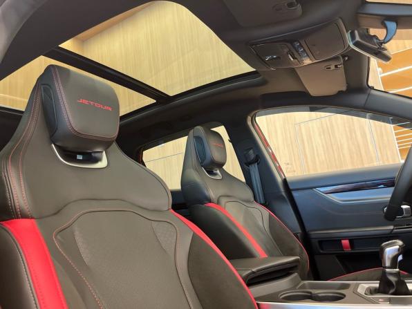 JETOUR DASHING I с пробегом 2023 года, цена 1 850 000 рублей, 50000 км, внедорожник, Автокод Объявления