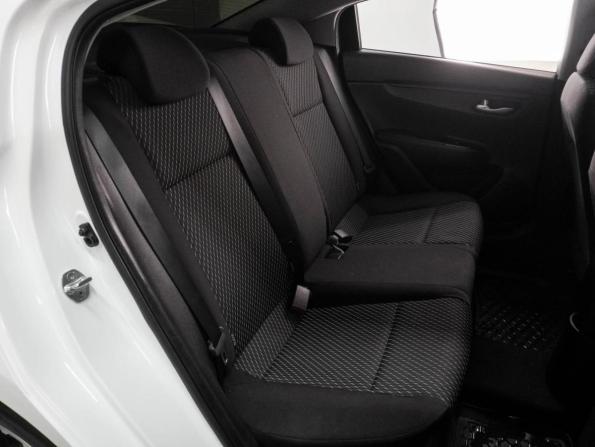 Kia Rio IV с пробегом 2018 года, цена 1 349 000 рублей, 154373 км, седан, Автокод Объявления