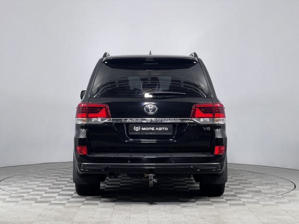 Toyota Land Cruiser 200 Series Рестайлинг 2 с пробегом 2016 года, цена 6 450 000 рублей, 145750 км, внедорожник, Автокод Объявления