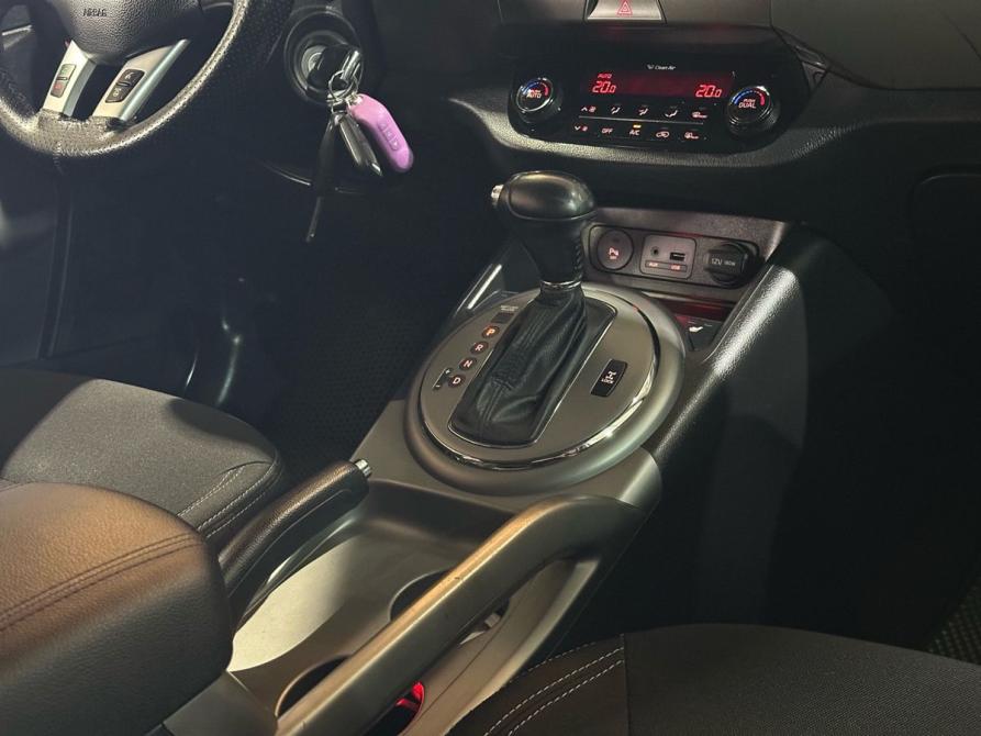 Kia Sportage III Рестайлинг Челябинск  - изображение 12