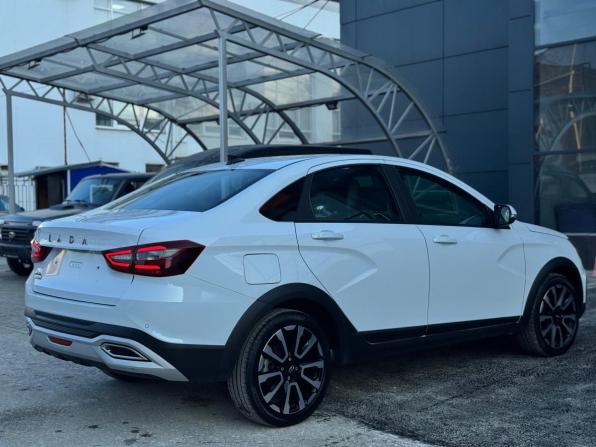 Lada (ВАЗ) Vesta I Рестайлинг (NG) с пробегом 2023 года, цена 1 150 000 рублей, 61000 км, седан, Автокод Объявления