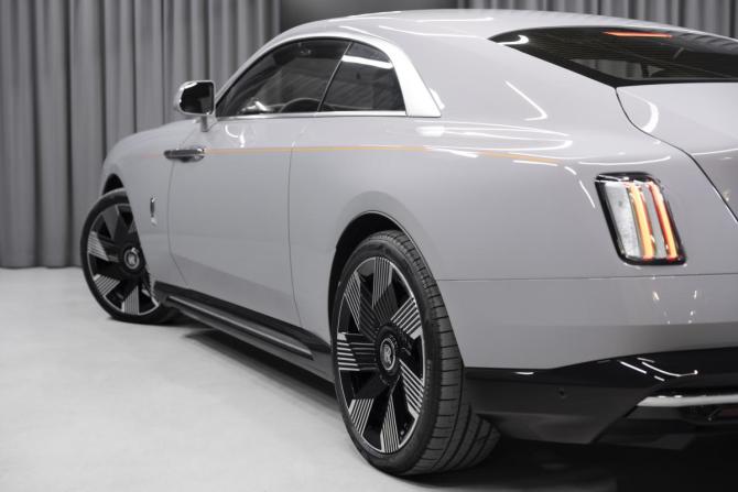 Новый Rolls-Royce Spectre 2025 года, цена 62 000 000 рублей, купе, Автокод Объявления