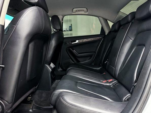 Audi A4 IV (B8) Рестайлинг с пробегом 2014 года, цена 1 500 000 рублей, 187383 км, седан, Автокод Объявления