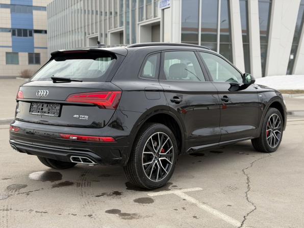 Audi Q5 II (FY) Рестайлинг с пробегом 2025 года, цена 5 450 000 рублей, 25 км, внедорожник, Автокод Объявления