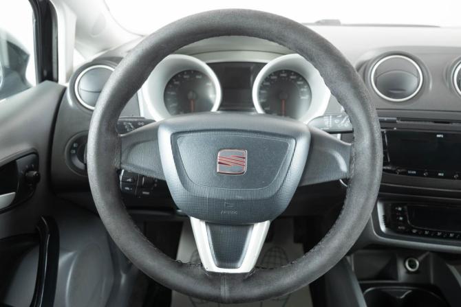 SEAT Ibiza IV с пробегом 2011 года, цена 599 000 рублей, 218000 км, хэтчбек, Автокод Объявления