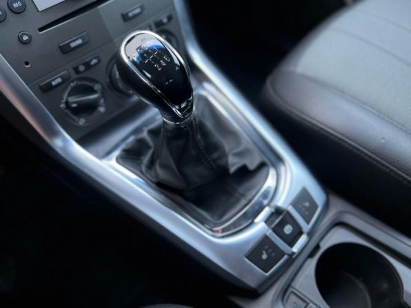 Opel Antara I Рестайлинг с пробегом 2012 года, цена 799 000 рублей, 161199 км, внедорожник, Автокод Объявления